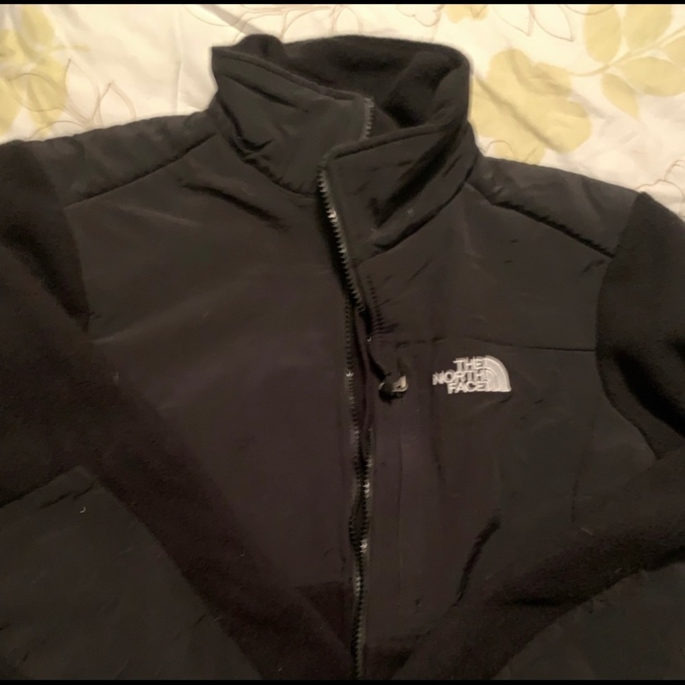 The North Face women’s Denali fleece jacket black